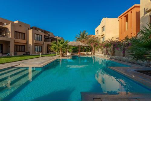 Beautiful Cosy 3 bedroom townhouse in South Marina