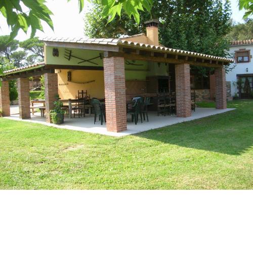 Beautiful cottage in Riudarenes with private pool