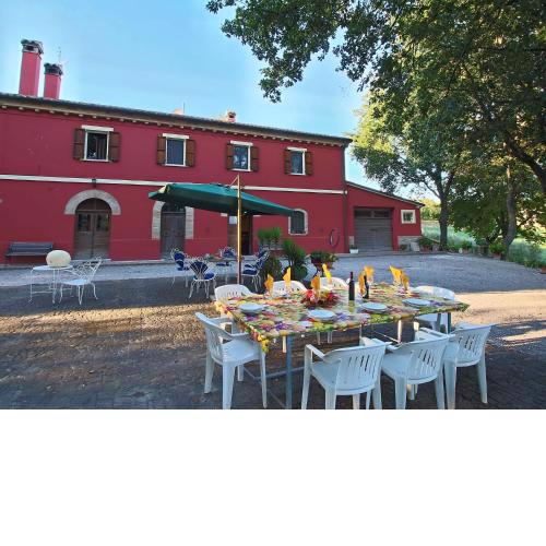 Beautiful farmhouse in the hills near the Adriatic coast