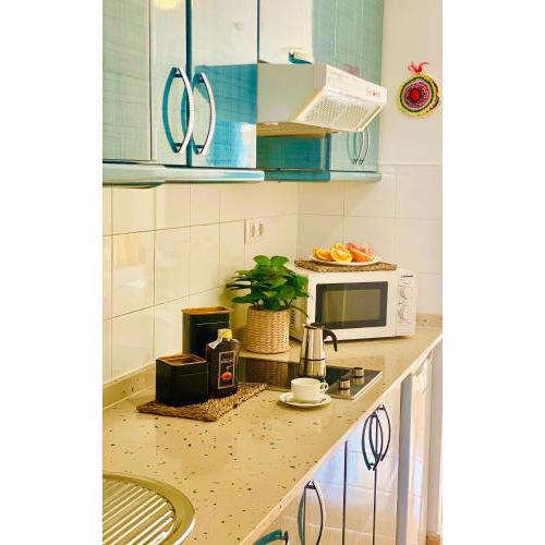 Beautiful garden flat nearly refurbished free WiFi
