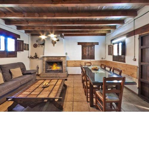 Beautiful holiday home in Andalusia with heated pool