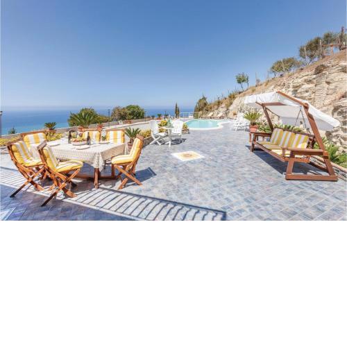 Beautiful home in Agropoli SA with 4 Bedrooms, WiFi and Outdoor swimming pool