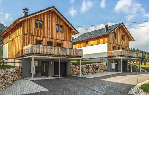 Beautiful home in Altaussee with Sauna, WiFi and 3 Bedrooms