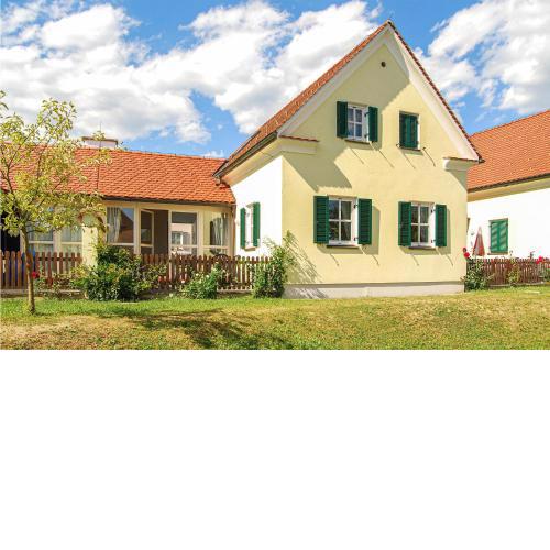 Beautiful Home In Bad Waltersdorf With Sauna, Heated Swimming Pool And Swimming Pool
