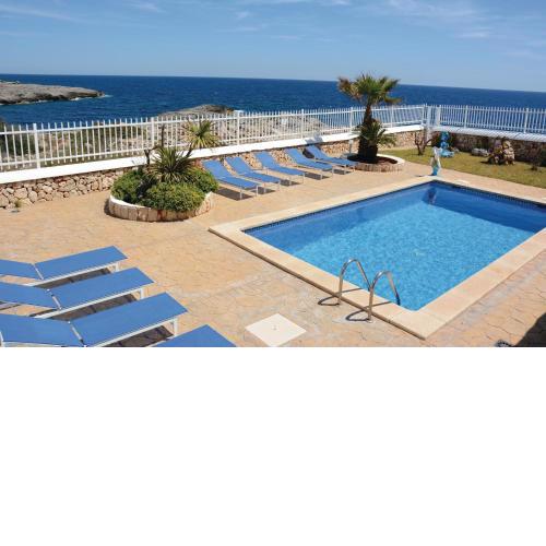 Beautiful home in Cala dOr with 5 Bedrooms, WiFi and Outdoor swimming pool