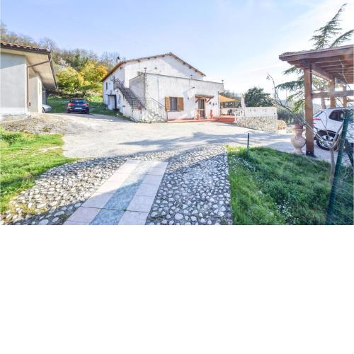 Beautiful Home In Castelnuovo Di Farfa With Outdoor Swimming Pool, Wifi And 2 Bedrooms