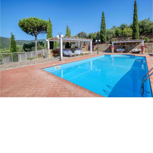 Beautiful home in Castiglione della Pesc with Outdoor swimming pool, WiFi and 2 Bedrooms