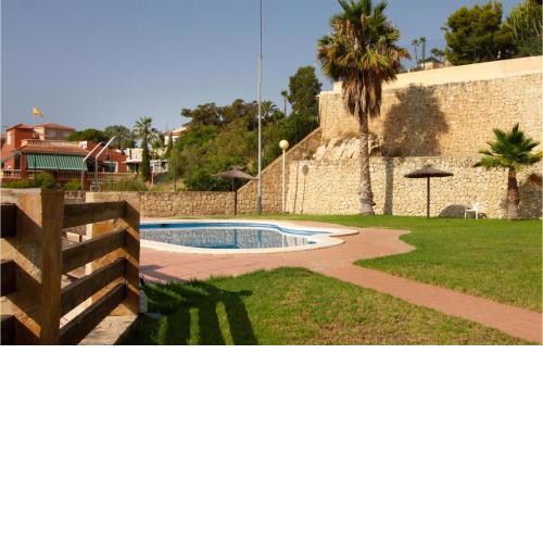 Beautiful Home In El Campello With Outdoor Swimming Pool, Wifi And 5 Bedrooms