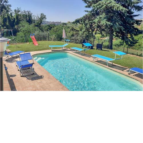 Beautiful home in Ficulle with Outdoor swimming pool, WiFi and 3 Bedrooms