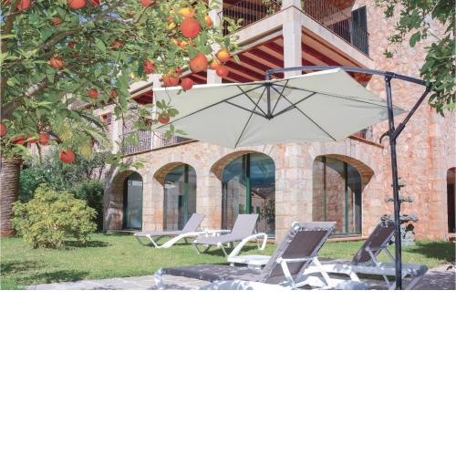 Beautiful home in Fornalutx with 4 Bedrooms, WiFi and Indoor swimming pool
