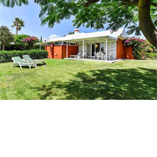Beautiful home in Maspalomas with 2 Bedrooms, WiFi and Outdoor swimming pool