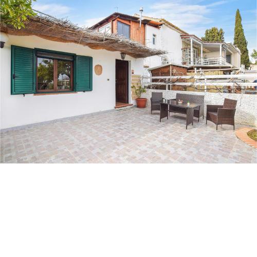 Beautiful home in MONTAURO with WiFi and 3 Bedrooms