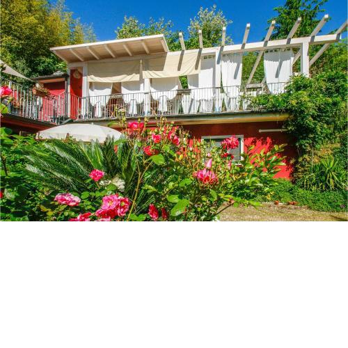 Beautiful home in Montefiore conca with 3 Bedrooms and WiFi