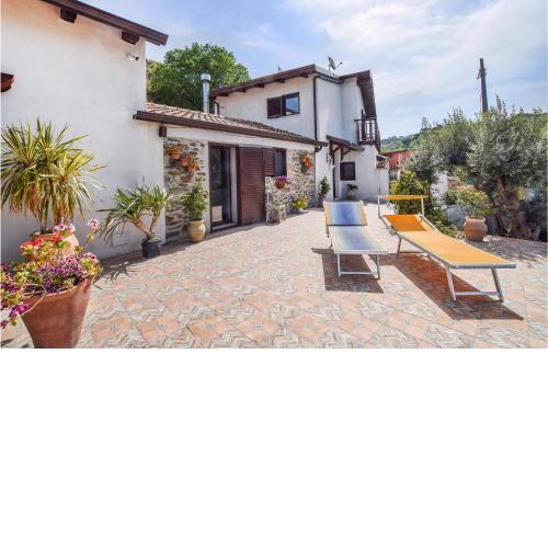 Beautiful home in Motta San Giovanni with WiFi and 2 Bedrooms