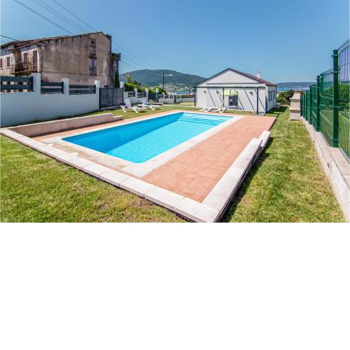 Beautiful home in Noia with 3 Bedrooms and WiFi