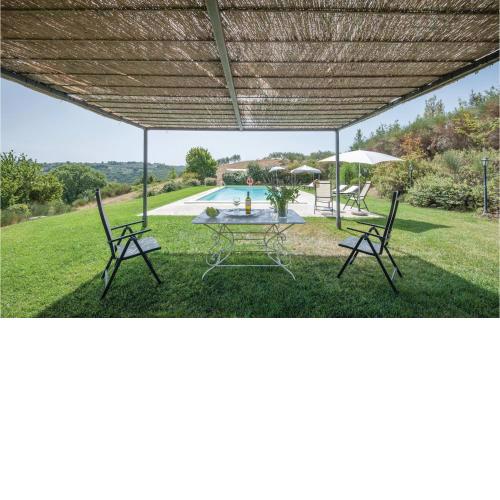 Beautiful Home In Perugia With 6 Bedrooms, Wifi And Private Swimming Pool