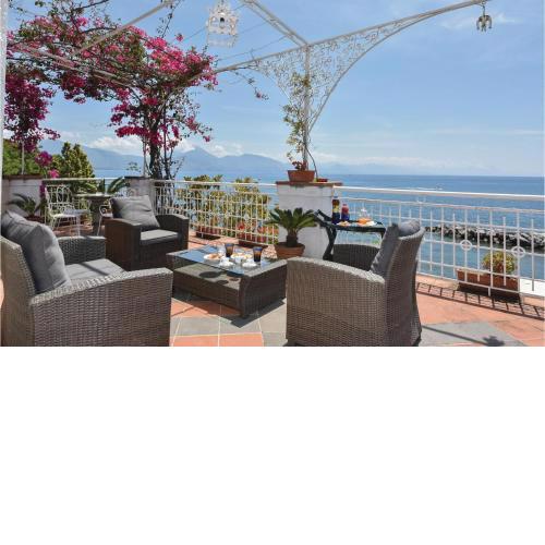 Beautiful home in S, Giovanni a Piro SA with 3 Bedrooms, WiFi and Outdoor swimming pool