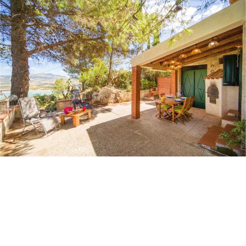 Beautiful home in Sambuca di Sicilia with 4 Bedrooms and WiFi