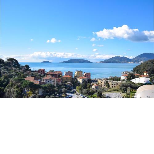 Beautiful home in Santo Stefano Magra with WiFi and 2 Bedrooms