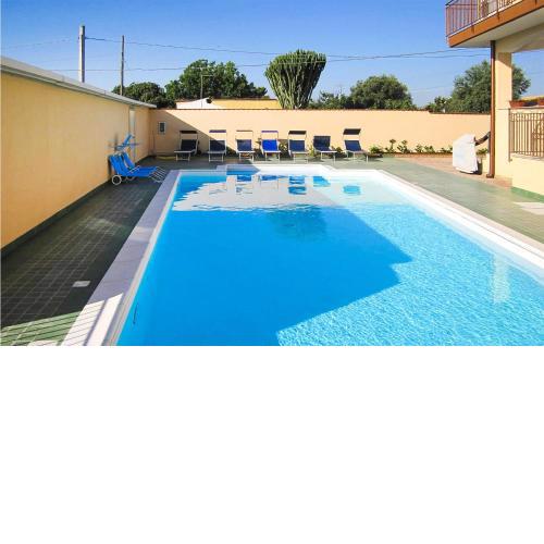 Beautiful Home In Siracusa With Outdoor Swimming Pool, Wifi And 8 Bedrooms