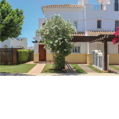 Beautiful Home In Torre-pacheco With 2 Bedrooms, Wifi And Swimming Pool