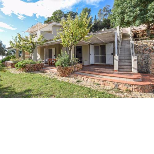 Beautiful home in Villasimius with 4 Bedrooms