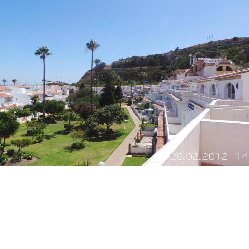 Beautiful house, 100m from the beach for 6-persons. Casa Doña Sheila.