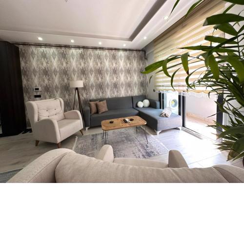 Beautiful house close to the sea in the center of MERSİN