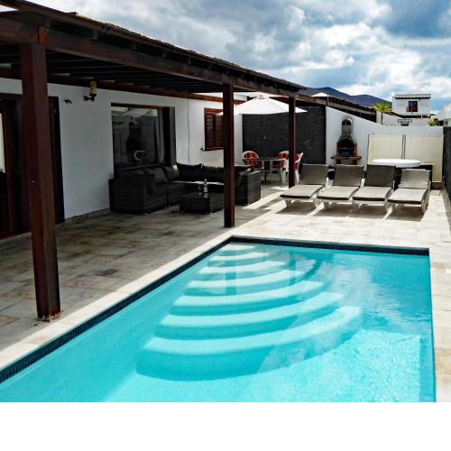 Beautiful Lanzarote Villa 3 Bedrooms Villa Astra South Facing Secluded Private Pool Playa Blanca