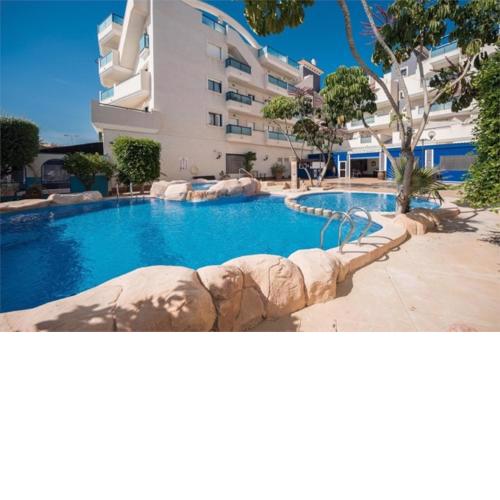 Beautiful location in Cabo Roig Orihuela at Playamarina II with a private roof top terrace and two balconies
