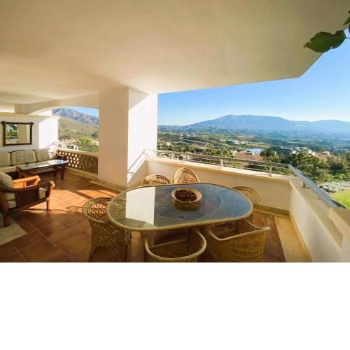 Beautiful luxurious 2 bedroom apartment with a breathtaking view at La Cala Golf