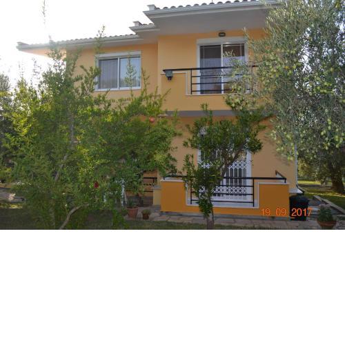 Beautiful maisonette (Όμορφη μεζονέτα)