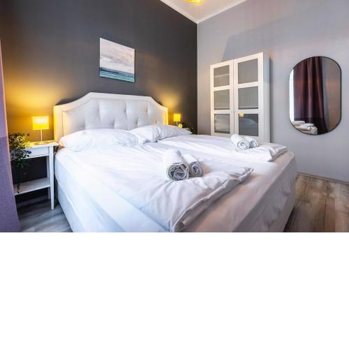 Beautiful New Apartment near City Center