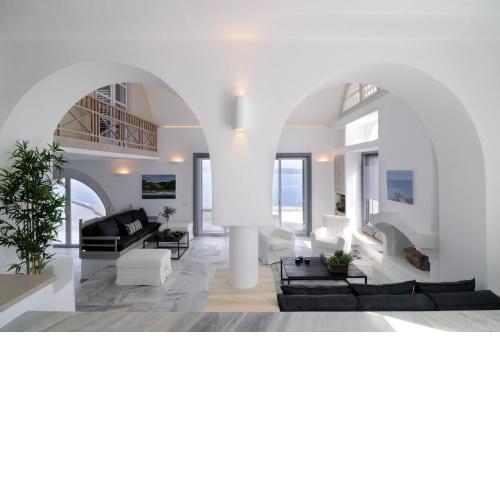 Beautiful Oia Villa