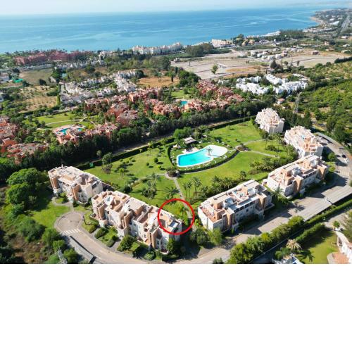 Beautiful & Spacious 3 Bed with Amazing Terrace