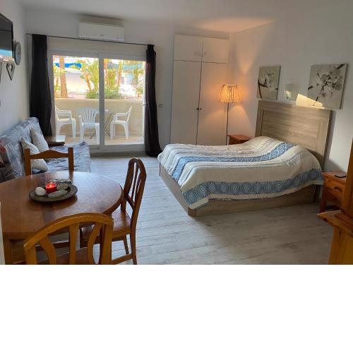 Beautiful Studio in Benal Beach Resort