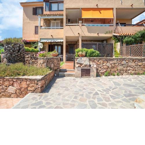 Beautiful Studio in Marinella with Balcony or Terrace
