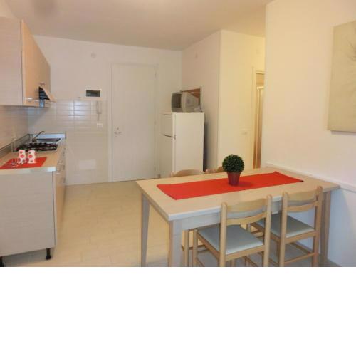 Beautiful Two-Bedroom Apartment, 80 meters from the beach - By Beahost Rentals