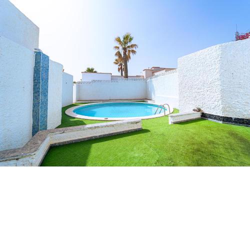 Beautiful Villa Duque Poris