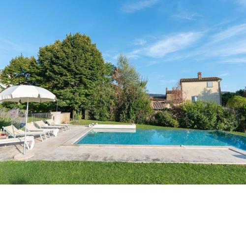 Beautiful Villa near Cortona with Private Swimming Pool
