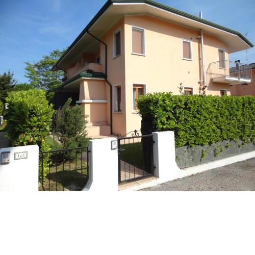 Beautiful Village For 6 People - Tv - Ac by Beahost Rentals