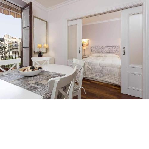 Beautiful y Luxury Apartment centrallylocated