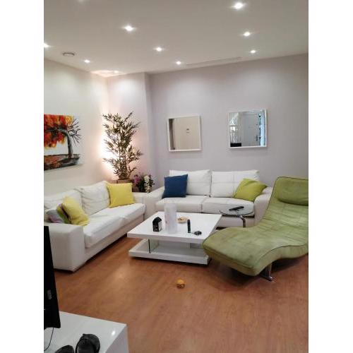 Beautifull spacious apartment Bonito apartamento espacioso Fuengirola Los Boliches