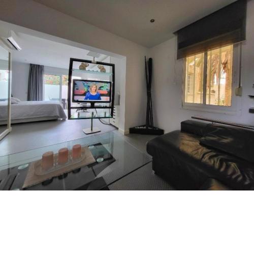 Beautifull_loft_king_size_bed_Tenerife_South