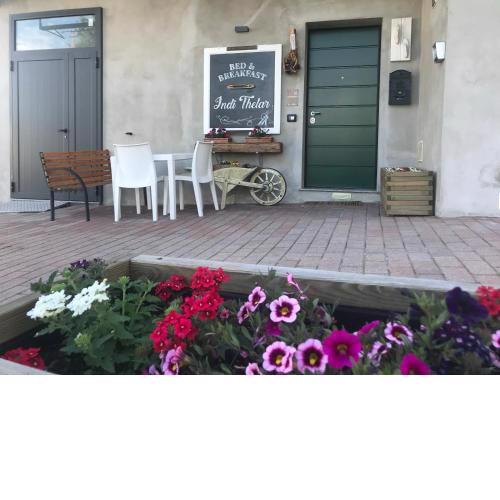 Bed & Breakfast Indi Thelar