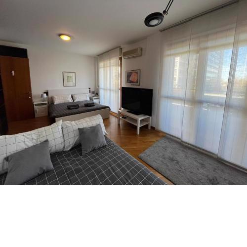 BedandBreakfast Eni Torri Lombarde San Donato BBqueen