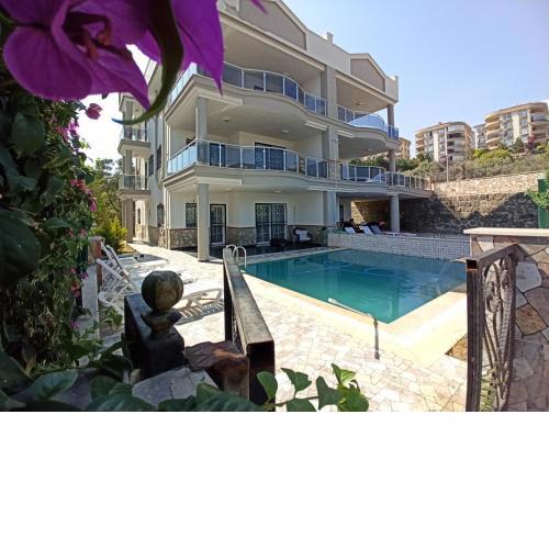 Begonville Villas Ladies Beach