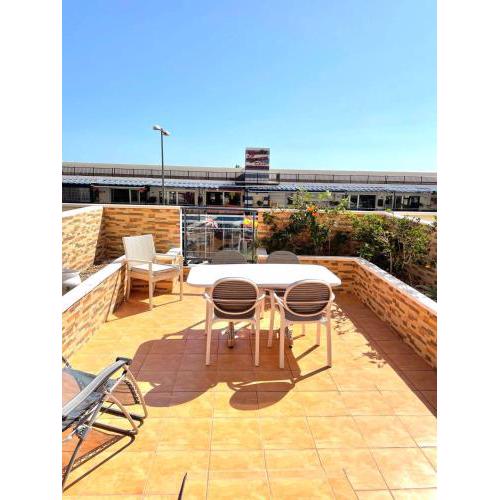 Bel appartement 2 chambres & Grande terrasse