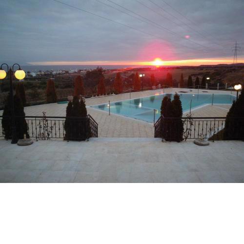 Bell Air Hotel