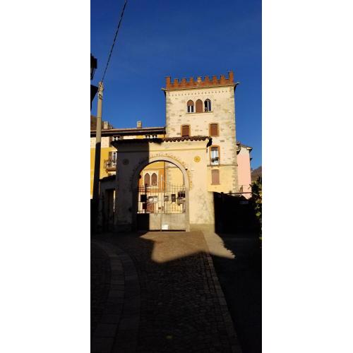 Bella Alda Beautiful Como Castle Penthouse